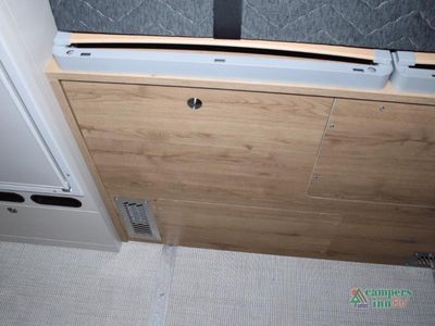 2026 Airstream Rangeline - Photo 45