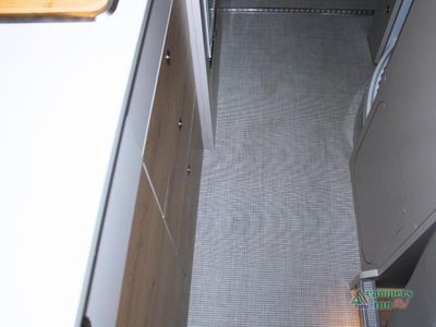 2026 Airstream Rangeline - Photo 31