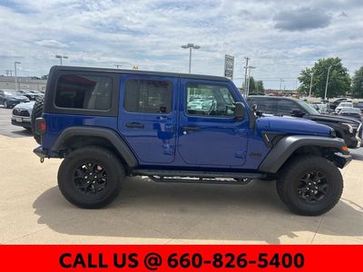 2020 Jeep Wrangler - Photo 4