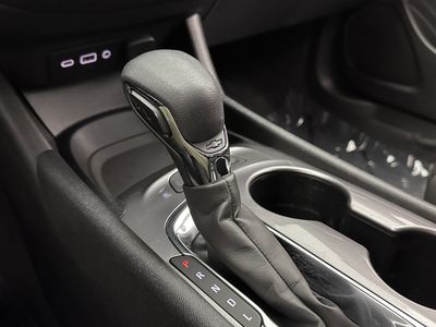 2023 Chevrolet Malibu - Photo 12