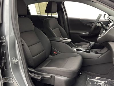 2023 Chevrolet Malibu - Photo 31