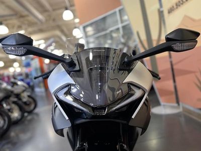 2026 CFMOTO 675SS - Photo 3