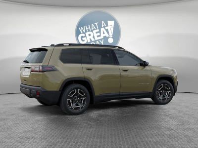 2026 Jeep Cherokee — detail view
