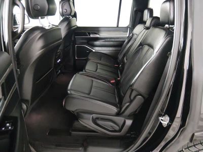 2024 Jeep Wagoneer - Photo 20