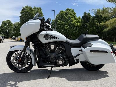 2025 Indian Motorcycle Chieftain PowerPlus Dark Horse 112 w/PowerBand Ghost White Metallic Smoke - Photo 5