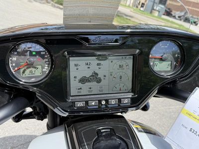 2025 Indian Motorcycle Chieftain PowerPlus Dark Horse 112 w/PowerBand Ghost White Metallic Smoke - Photo 13