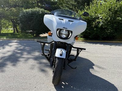 2025 Indian Motorcycle Chieftain PowerPlus Dark Horse 112 w/PowerBand Ghost White Metallic Smoke - Photo 3
