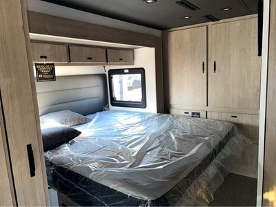 2026 Grand Lineage Series F - Photo 60