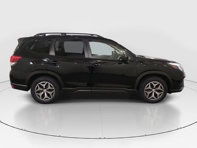 2024 Subaru Forester - Photo 8