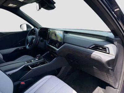 2026 Lexus TX — photo 15 view