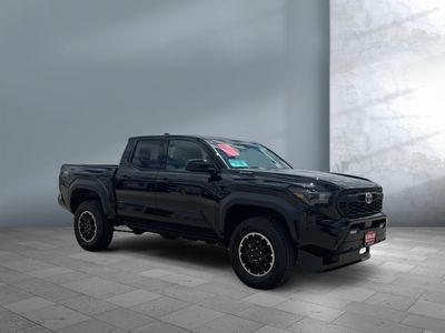 2025 Toyota Tacoma — photo 8 view