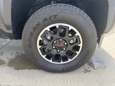 2025 Toyota Tacoma — photo 22 view