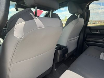 2025 Toyota Tacoma — photo 15 view