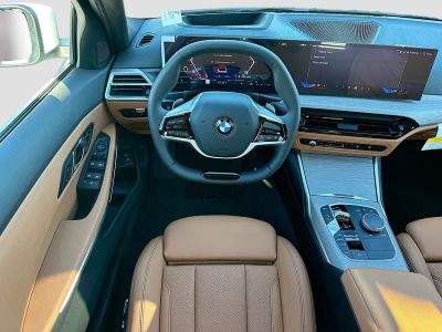 2026 BMW 3 Series — photo 17 view