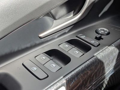 2026 Hyundai ELANTRA — photo 21 view