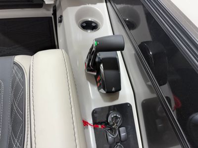 2026 Barletta Lusso L25UC - Photo 27