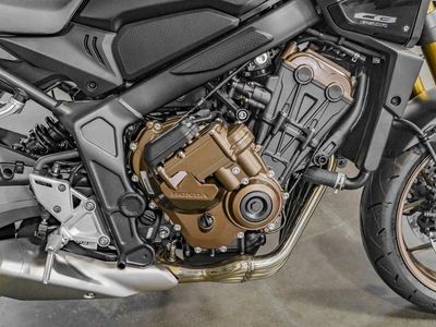 2026 Honda CB650R E-Clutch - Photo 11