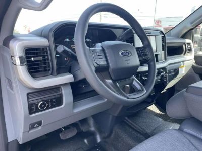 2026 Ford F-450SD - Photo 16