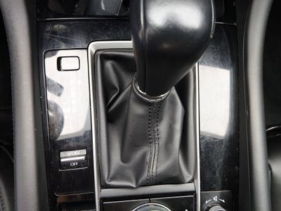 2025 Mazda Mazda3 Hatchback - Photo 16