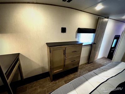 2022 Forest River Cherokee Arctic Wolf Suite - Photo 11