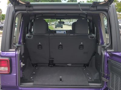 2026 Jeep Wrangler — photo 15 view