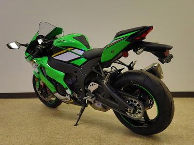 2025 Kawasaki Ninja ZX-10R KRT Edition - Photo 11