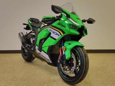 2025 Kawasaki Ninja ZX-10R KRT Edition - Photo 2