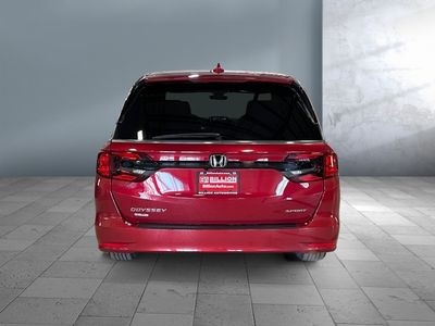2024 Honda Odyssey — rear three-quarter view
