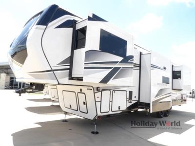 2025 Keystone Montana - Photo 2