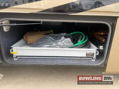 2012 Phaeton 42 LH - Photo 5