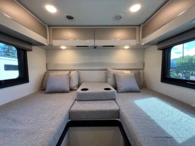 2027 Thor Motor Coach COMPASS AWD — photo 17 view