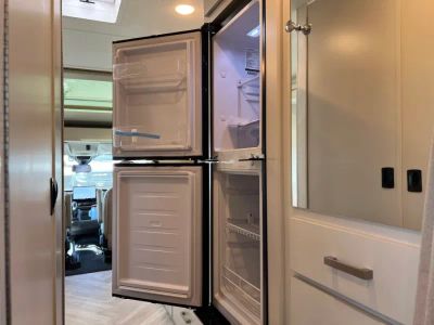 2027 Thor Motor Coach COMPASS AWD — photo 13 view