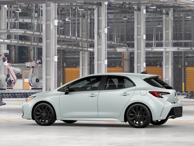 2026 Toyota Corolla Hatchback - Photo 7