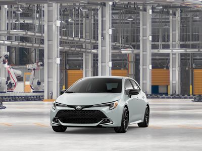 2026 Toyota Corolla Hatchback - Photo 3