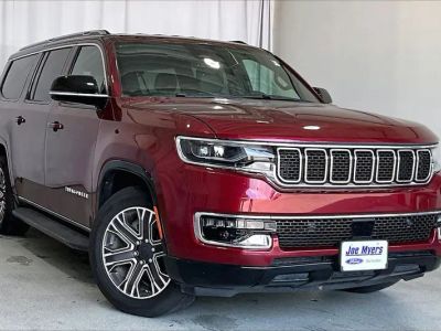 2023 Jeep Wagoneer L - Photo 1