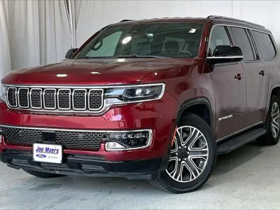 2023 Jeep Wagoneer L - Photo 2