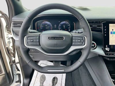2026 Jeep Grand Wagoneer — photo 11 view