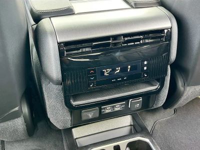 2026 Jeep Grand Wagoneer — photo 34 view