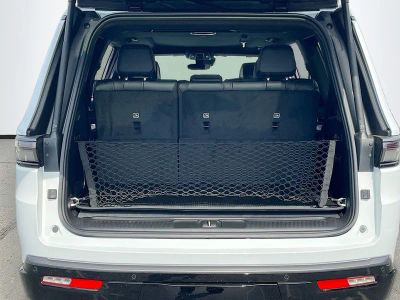 2026 Jeep Grand Wagoneer — photo 27 view