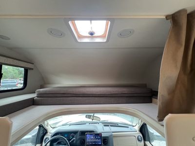 2026 Thor Motor Coach CHATEAU - Photo 5