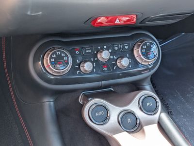 2013 Ferrari California - Photo 21