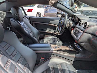 2013 Ferrari California - Photo 14