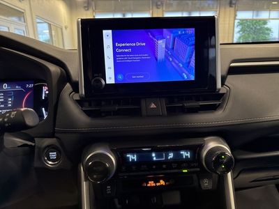 2024 Toyota RAV4 - Photo 14
