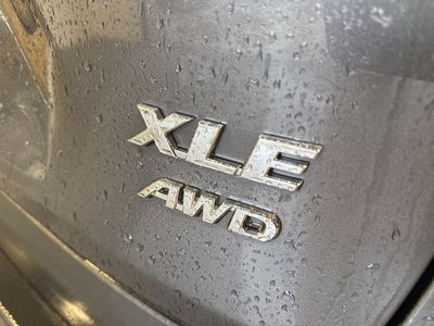 2024 Toyota RAV4 - Photo 12