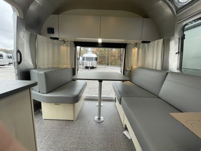 2026 Airstream Flying Cloud - Photo 14