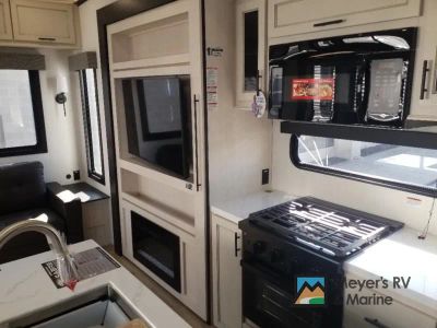 2026 Forest River RV Sabre - Photo 10