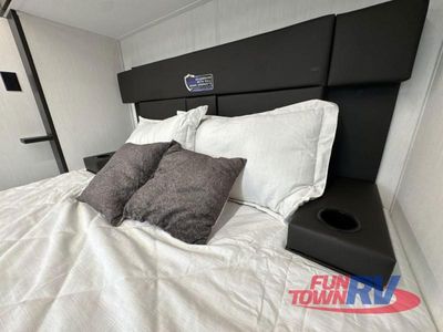 2026 Forest River RV Cherokee Rogue Armored - Photo 44