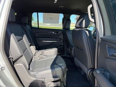 2026 Chevrolet Traverse - Photo 31
