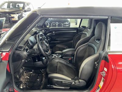 2024 MINI John Cooper Works — photo 15 view