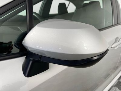 2025 Toyota Corolla - Photo 10
